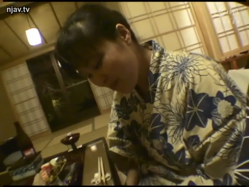 坐姿 · 面部 · 卧室 · 迷离 · 床 · 紫色蕾丝内衣 · 掐脖