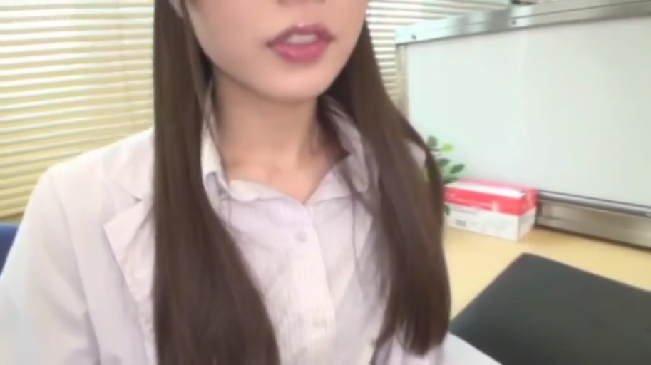 室内 · 私处 · 性交 · 全裸 · 微笑 · 中文字幕 · 地毯 · 仰卧