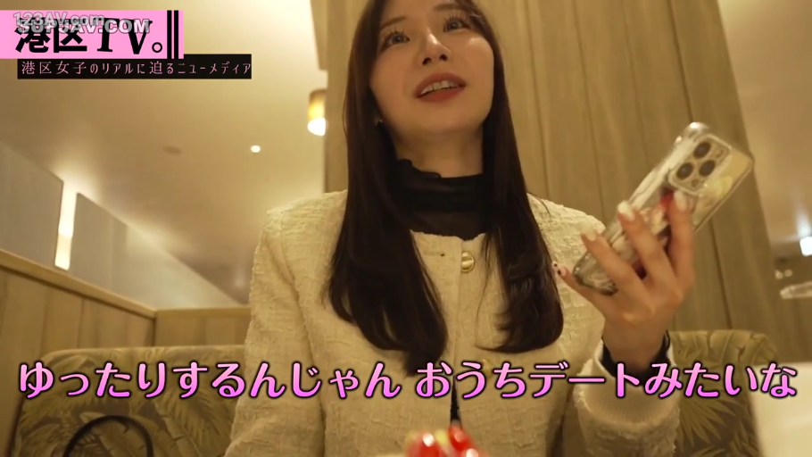 性交 · 眼镜 · 全裸 · 卧室 · 传教士式 · 近景 · 痛苦 · 人妻