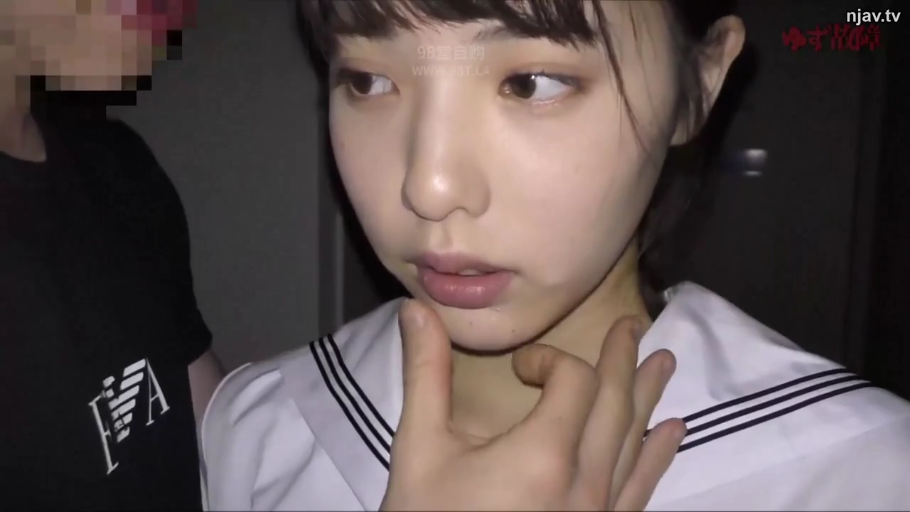 Indoor · Close-up of the face · Standing Posture · Sailor suit