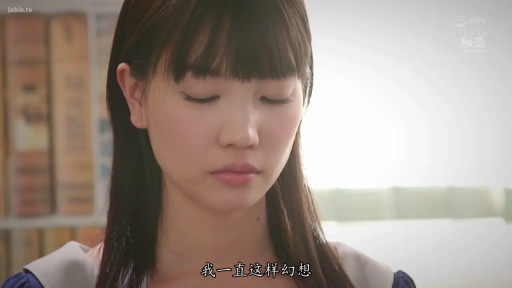 室內 · 臉部特寫 · 制服 · 正面