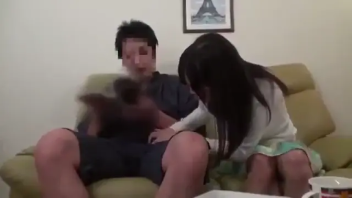 中景 · 沙发 · 自然 · 客厅 · 休闲装 · 手淫 · 坐位 · 业余