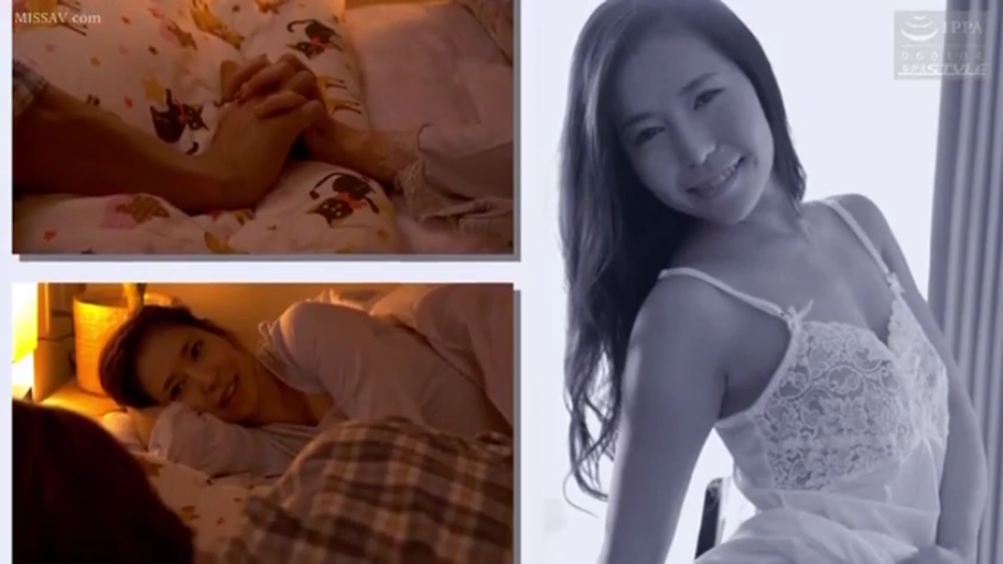 卧室 · 卧姿 · 白色蕾丝内衣 · 手部特写