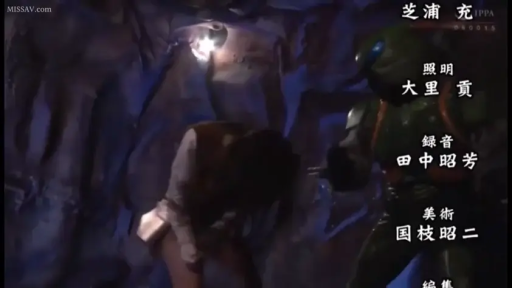 Stand · Medium shot · Pain · Battle · 角色扮演服装 · 山洞