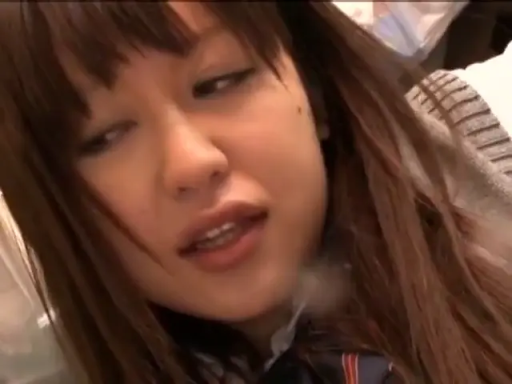 Indoor · 单人 · Hazy · 制服 · Gaze · 特写 · 卧姿