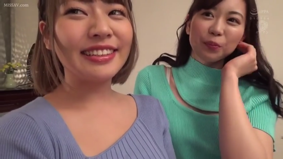 室内 · 口交 · 陶醉 · 仰卧 · 打码 · 项链 · 嘴部