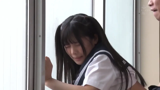 面部 · 水手服 · 窗边 · 扶窗