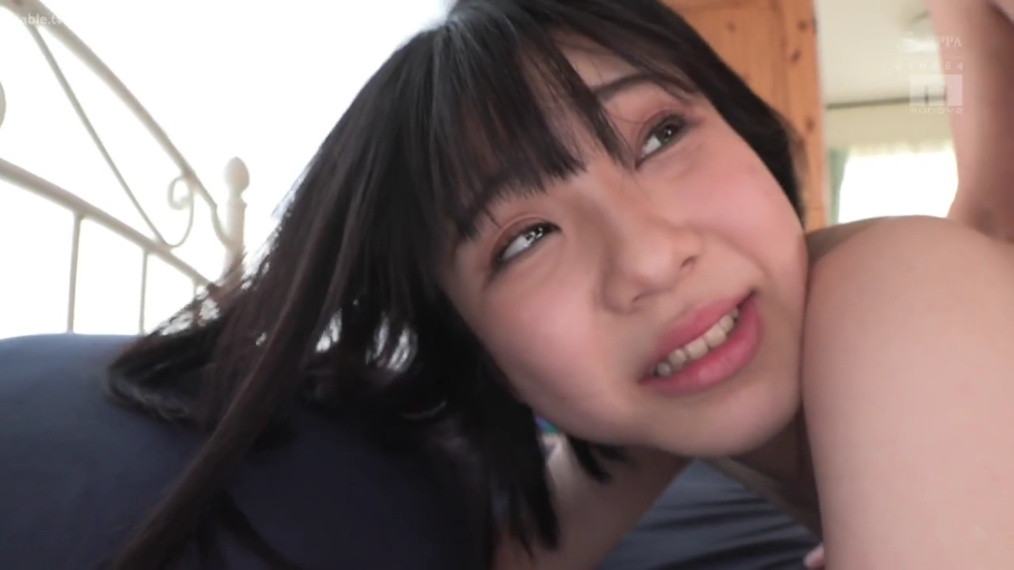 性交 · 全裸 · 寝室 · うつ伏せ · ベッド · 顔のクローズアップ · 成人视频 · 翻白眼