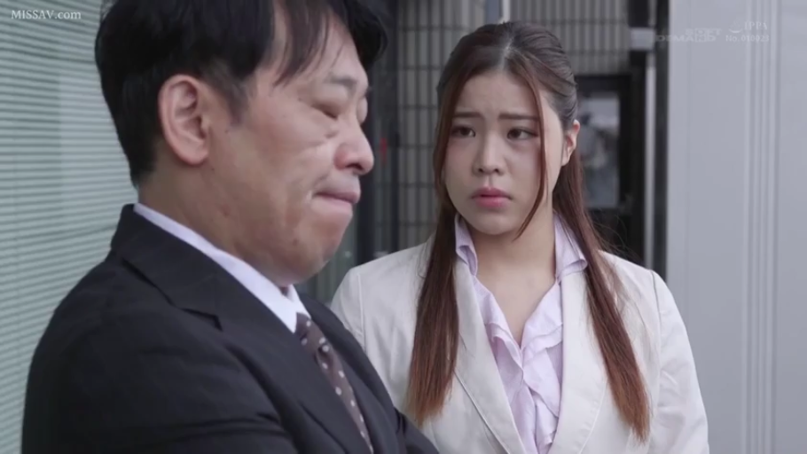 站立 · 中景 · ビジネススーツ · プロット · 交流 · 屋外 · 悲伤