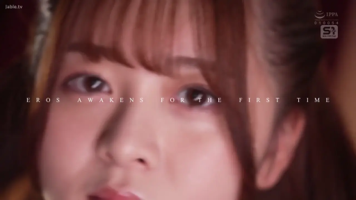 室内 · 脸部 · 迷离 · 俯卧 · 注视 · 裸露 · POV