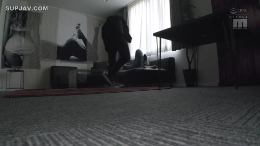 Stand · 全景 · Sofa · Living room · 水印 · Casual wear