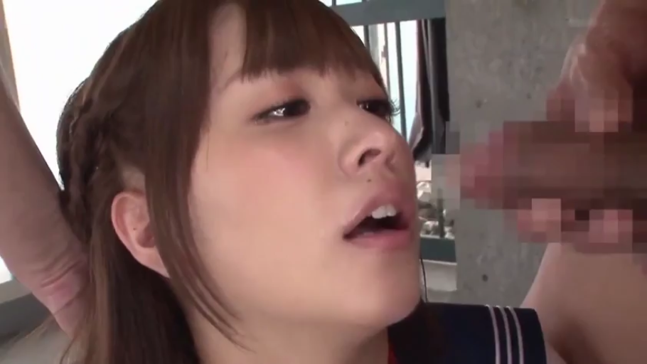 Indoor · oral sex · Hazy · 面部特写 · Tilt head back · Sailor suit