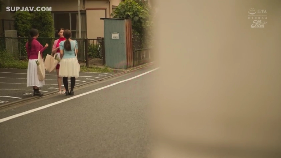 室内 · 迷离 · 自慰 · 内衣 · 生殖器 · 开腿