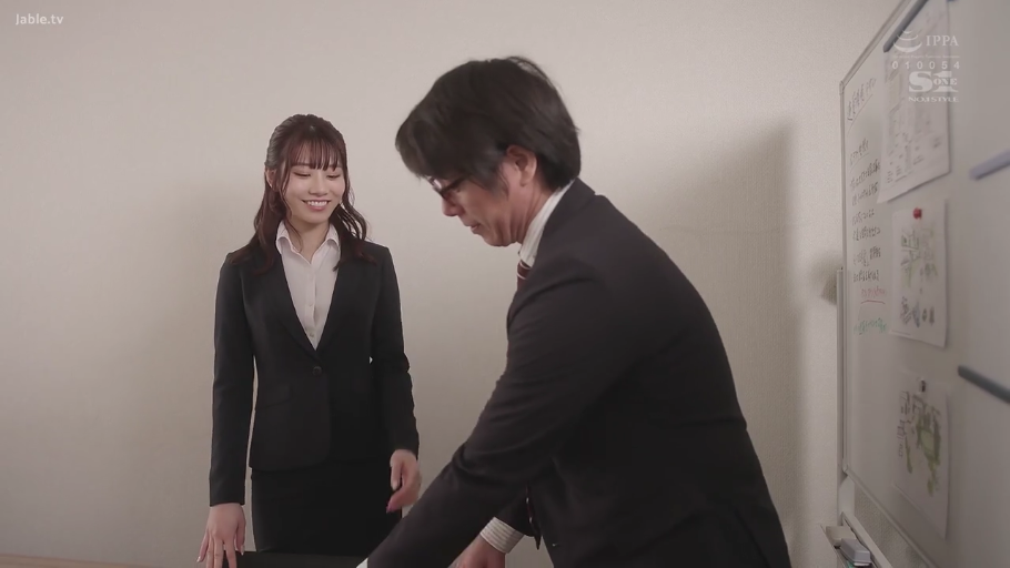坐姿 · 全景 · 平静 · 和服 · 休憩 · 动漫 · 猫 · 日式建筑