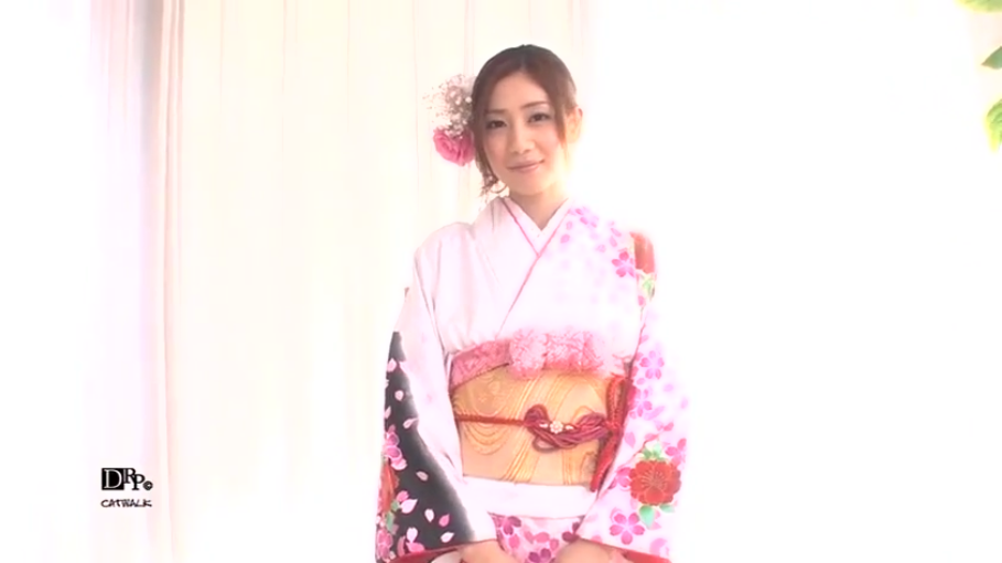 室内 · 中景 · 和服 · 正面站立