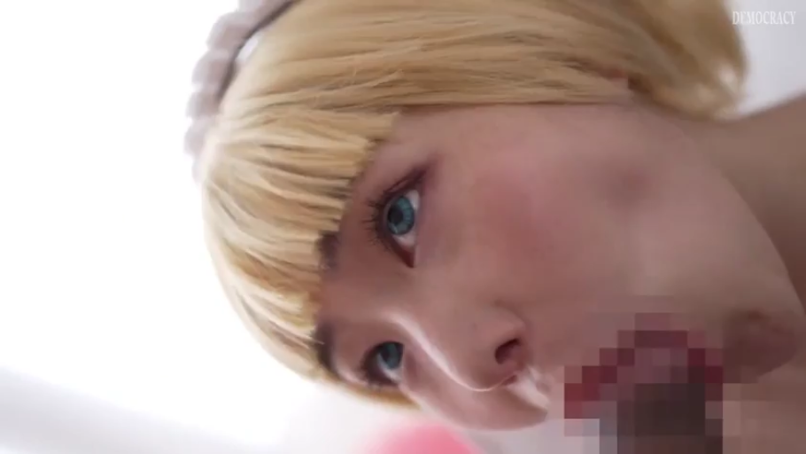 室内 · 顔部のクローズアップ · メイド服