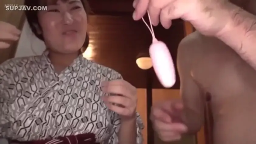 坐姿 · 展示 · 和室 · 跳蛋 · 浴衣 · 道具 · 嫌恶