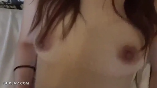 Indoor · Fully nude · Display · 近景 · 卧姿 · Breast Close-Up