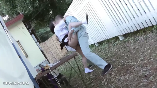 性交 · 全景 · 站立抱起 · 白い靴下 · ぼかし · 桌椅 · 屋外庭院