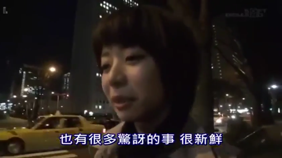 全身 · 站立 · 展示 · 全身像 · 更衣室 · 微小 · 蓝色吊带紧身裙