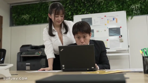 胸部 · 俯身 · 办公室 · 职业装