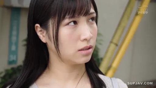 坐姿 · 性交 · 裸体 · 眼镜 · 快感 · 上半身 · 车内 · 车震
