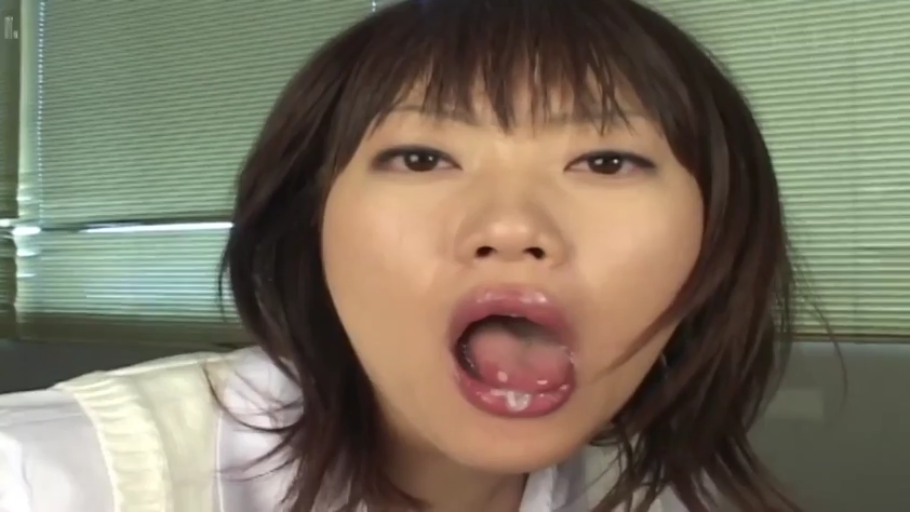 室内 · 俯身 · 陶醉 · 自慰 · 面部特写 · 裸体 · POV