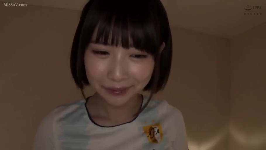 室内 · 全裸 · 口交 · 马赛克 · 享受 · 俯卧 · 面部特写