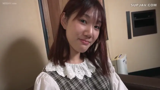室内 · 全裸 · 迷离 · 中景 · 跪姿 · 多人 · 多人围攻