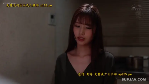 室内 · 忧郁 · 半身 · 长发 · 深色上衣 · 正面 · 无行为