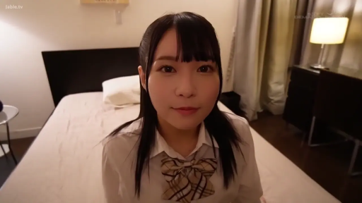 室内 · 脸部 · 拥抱 · 亲吻 · 亲密 · 条纹衫 · 沉醉