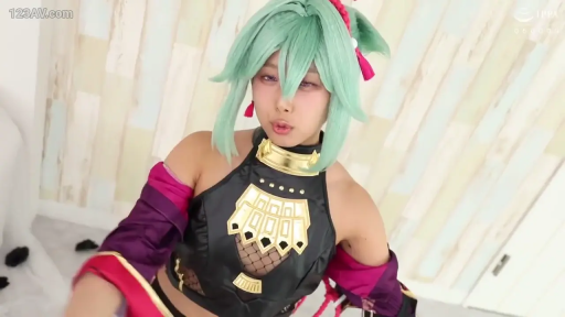 室内 · 脸部 · 站立 · 拍摄 · 假发 · Cosplay服 · 嘟嘴 · 动漫角色