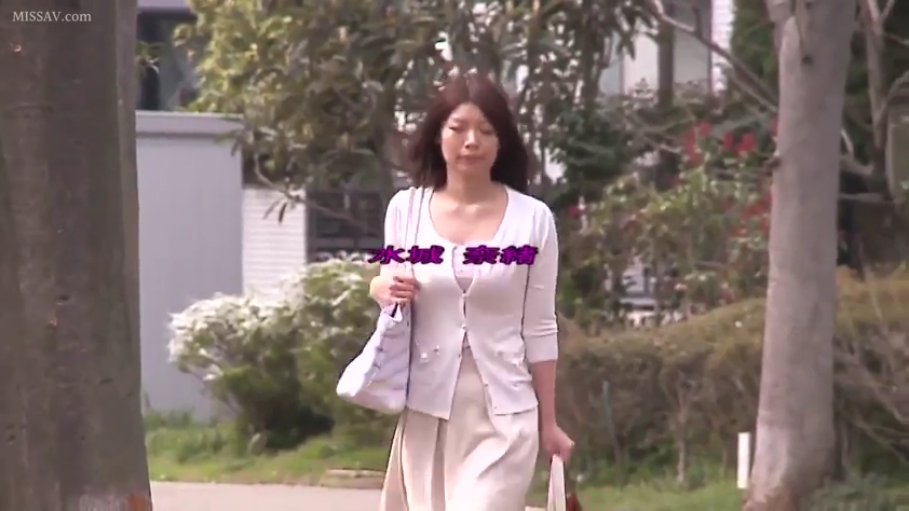 室内 · 胸部 · 站立 · 盆栽 · 微笑 · 揉胸 · 独角 · 黑色连体内衣