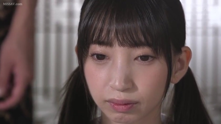 室内 · 座り姿勢 · 憂鬱 · 顔 · 凝視 · 双马尾 · 部屋着