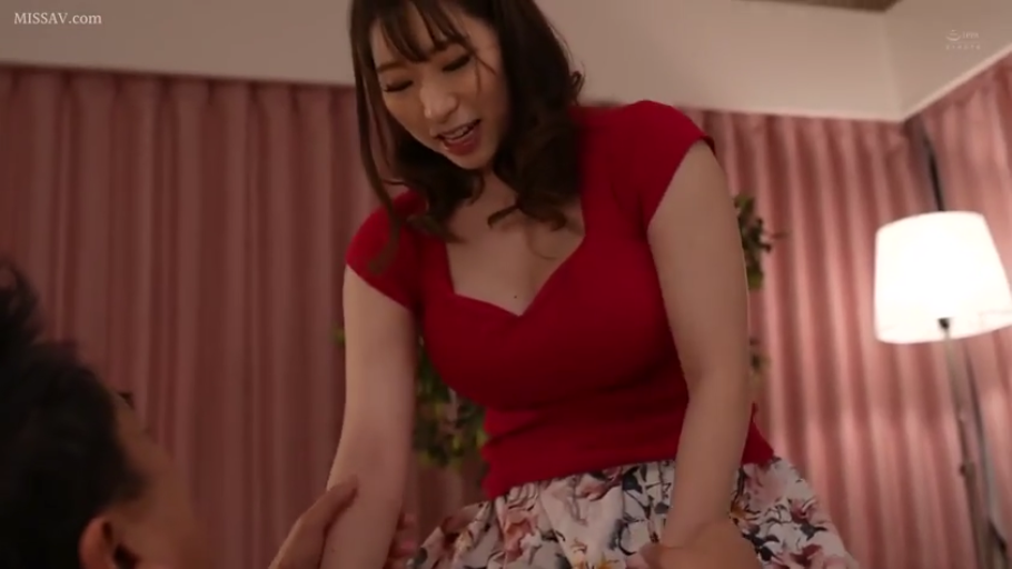 室内 · 俯身 · 校服 · 自然 · 特写 · 凝视 · 黑长直