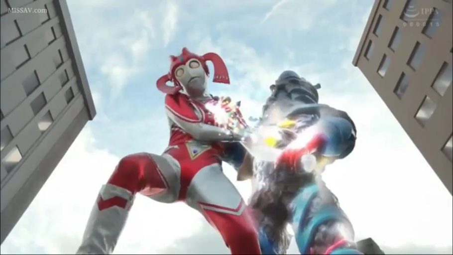 站立 · 远景 · 微缩城市 · 模型建筑 · 特摄皮套紧身衣 · 缠斗行为 · 无表情面具 · 特摄类成人内容