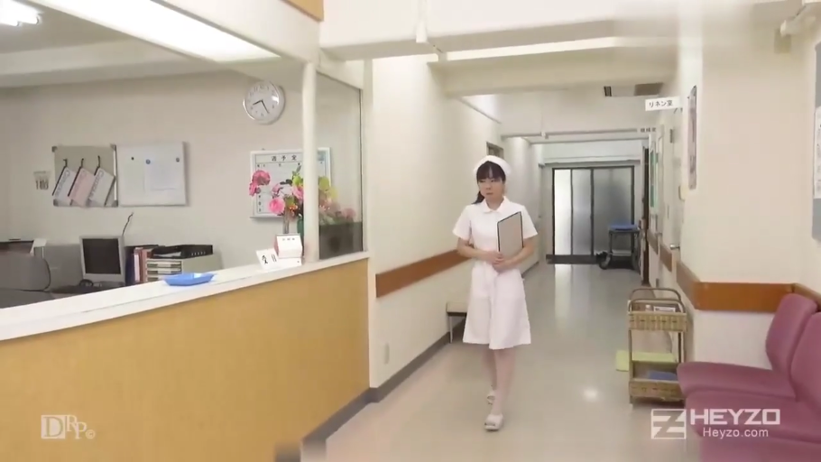 护士服 · 全景 · 医院走廊