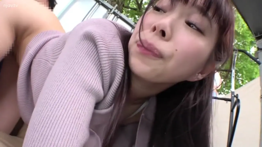 面部特写 · Outdoor · 性交行为 · 紫色针织衫 · Field combat · 享受表情 · 跪趴姿势