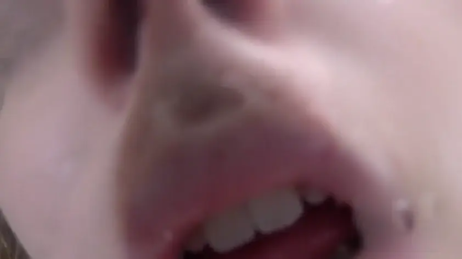 室内 · 口を開け · 口を開け · 嘴部特写 · 局部细节