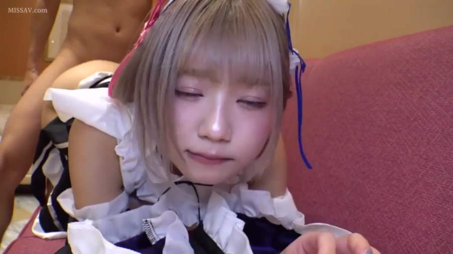 室內 · 性交 · 臉部特寫 · 迷離 · 后入式 · 女僕裝