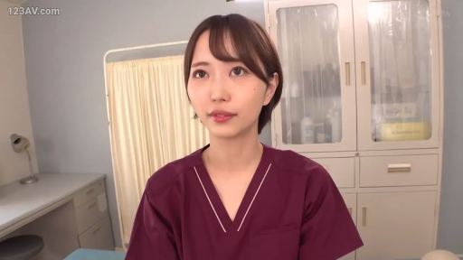 座り姿勢 · カメラに向かって · 特写 · 平凡 · 職業制服 · 诊室 · 医疗柜 · 手术衣