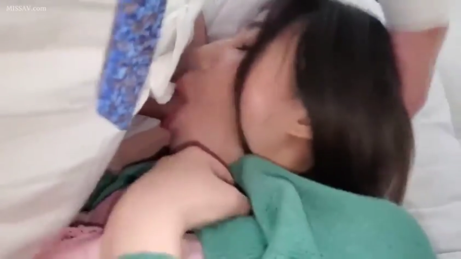 室內 · 臉部特寫 · 领带