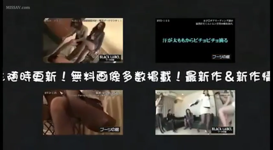 全裸 · 站立 · 侧身 · 陶醉 · 偷窥视角 · 磨砂玻璃 · 淋浴间 · 舔舐玻璃