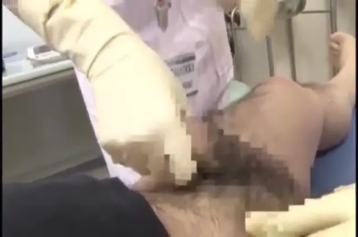 护士服 · モザイク · 寝姿 · 下体 · 医務室 · 手袋 · チェック