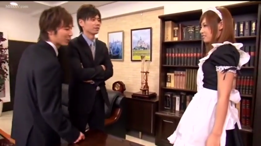 会話 · 职场 · 书房 · 站立 · 微笑 · 黒いスーツ · 书架