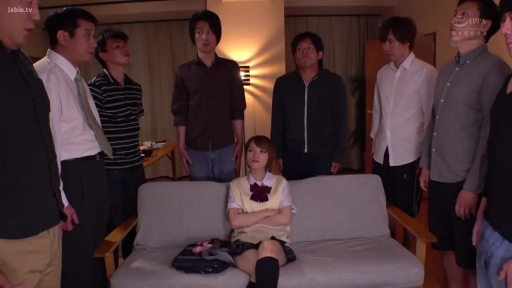 室内 · 坐姿 · 全景 · 沙发 · 多人 · JK制服 · 轮奸 · 镇定