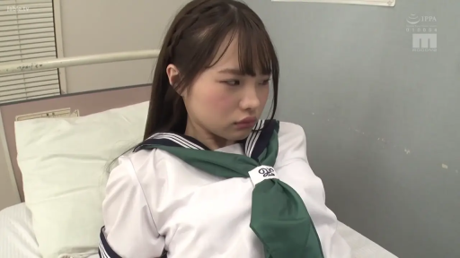 病房 · 病床 · 忧郁 · 半身 · 水手服 · 靠坐 · 侧望