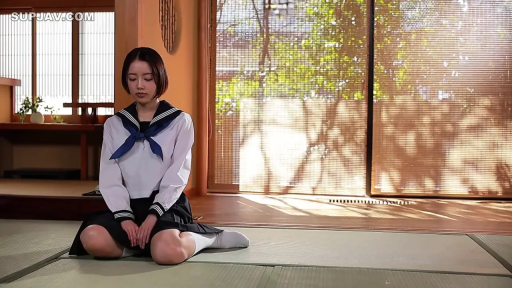 静坐 · 榻榻米 · 正坐 · 平淡 · 制服诱惑 · 日式和室 · 水手服制服