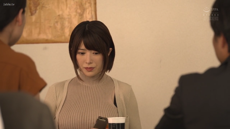 站立 · 展示 · 侧身 · 妩媚 · 窗边 · 黑色蕾丝内衣 · 逆光 · 腰间纹身