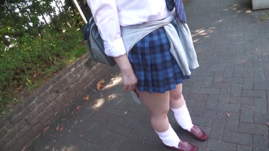 站姿 · 腿部 · JK制服 · 户外